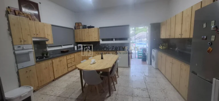 Cheap Houses and Villas for Sale Limassol up to 300000 euro