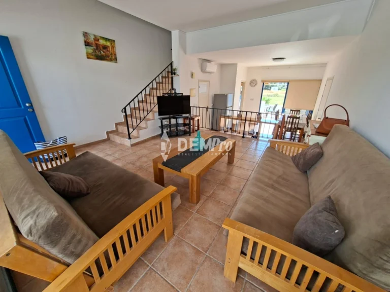 Cheap Houses and Villas for Sale Paphos up to 300000 euro