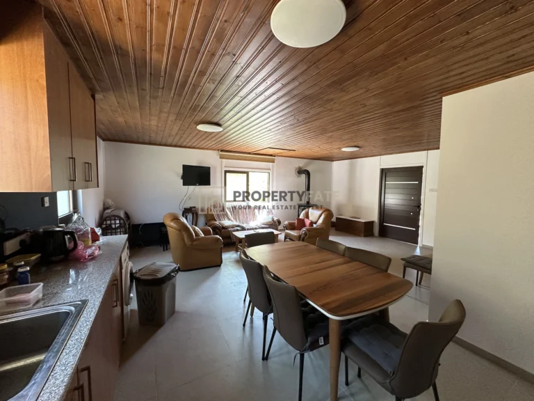 Cheap Houses and Villas for Sale Limassol up to 300000 euro
