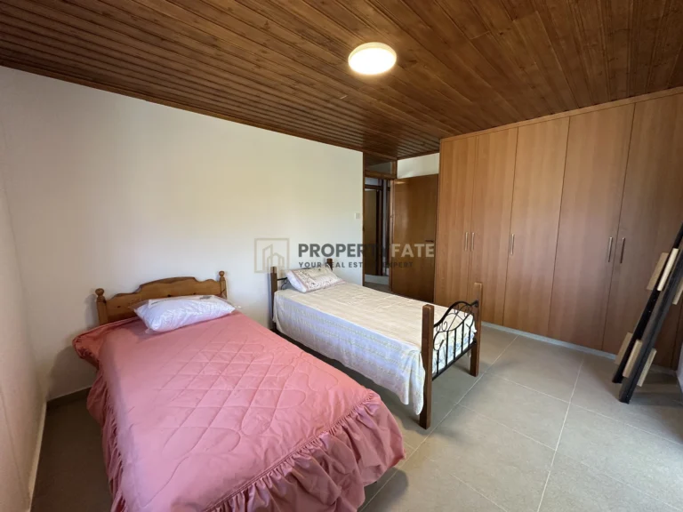Cheap Houses and Villas for Sale Limassol up to 300000 euro