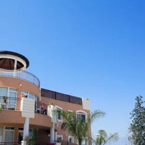 3 Bedroom House for Sale in Kato Paphos