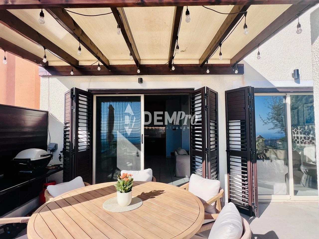 3 Bedroom House for Sale in Tsada, Paphos District