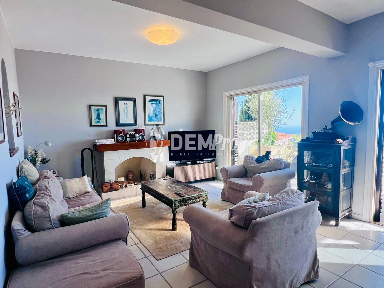 3 Bedroom House for Sale in Tsada, Paphos District