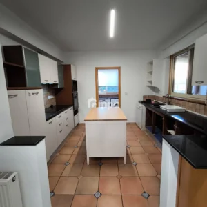 5 Bedroom House for Rent in Makedonitissa, Nicosia District