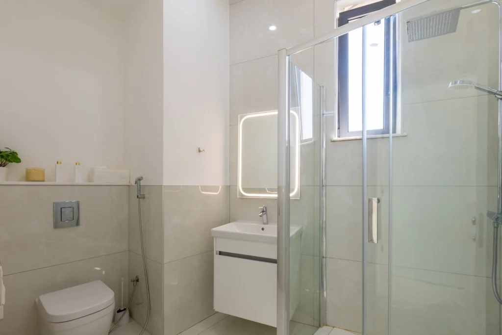 6+ Bedroom House for Sale in Agios Tychonas, Limassol District