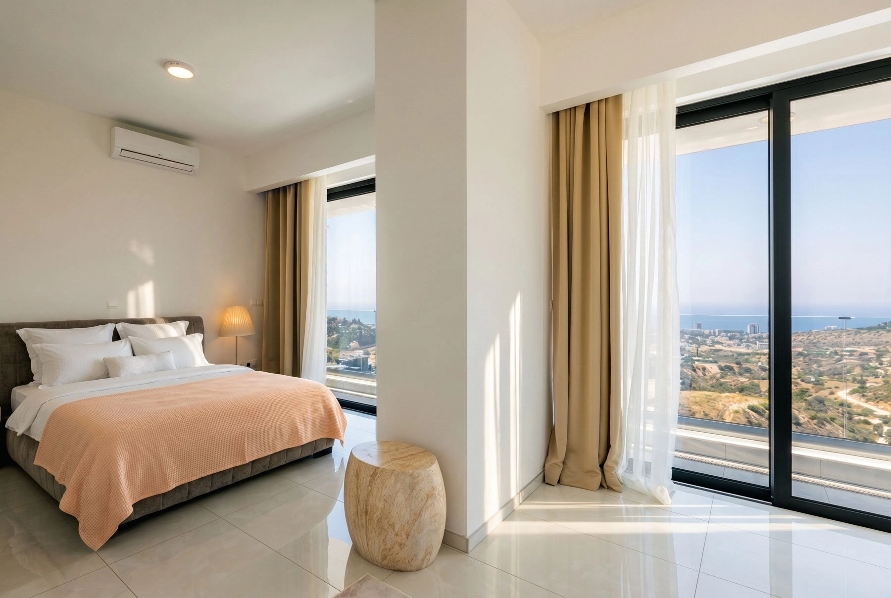 6+ Bedroom House for Sale in Agios Tychonas, Limassol District