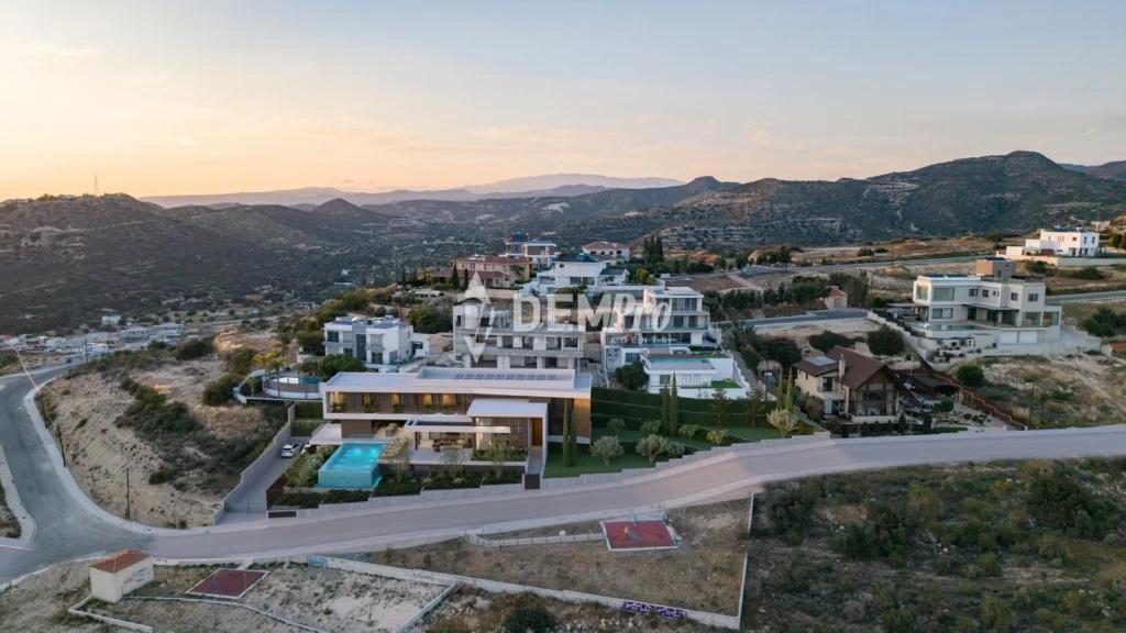 5 Bedroom House for Sale in Limassol District