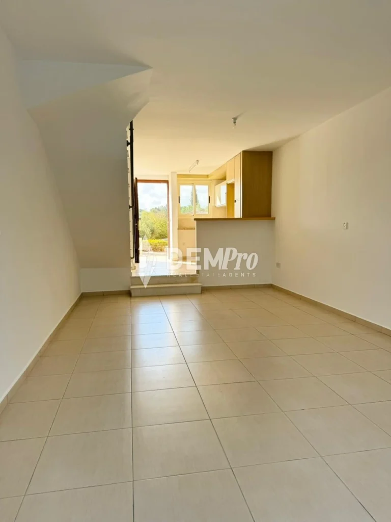 Cheap Houses and Villas for Sale Paphos up to 200000 euro