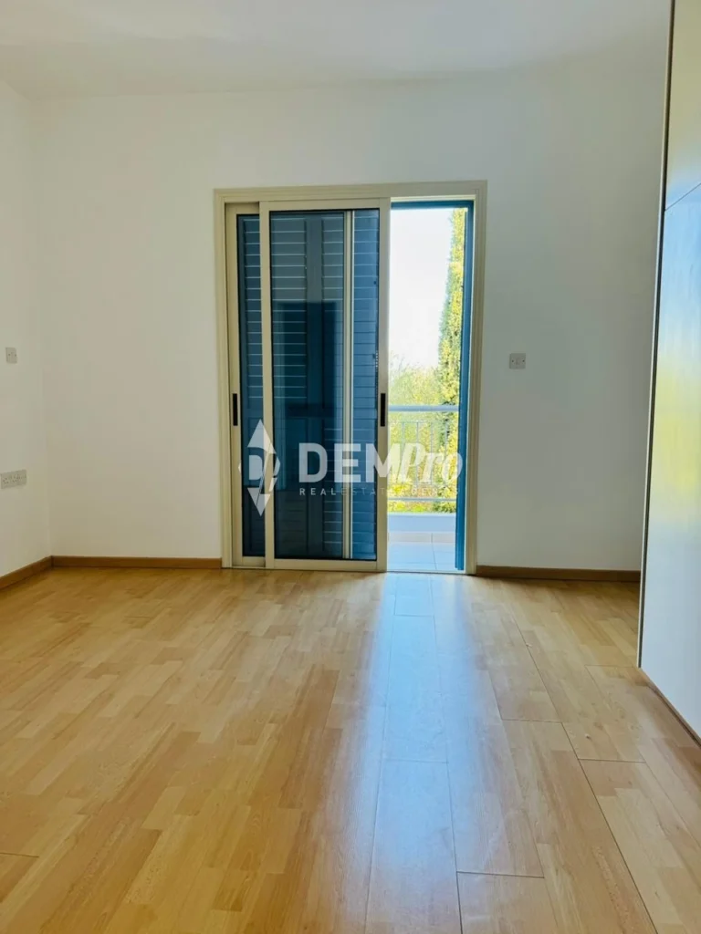 Cheap Houses and Villas for Sale Paphos up to 200000 euro