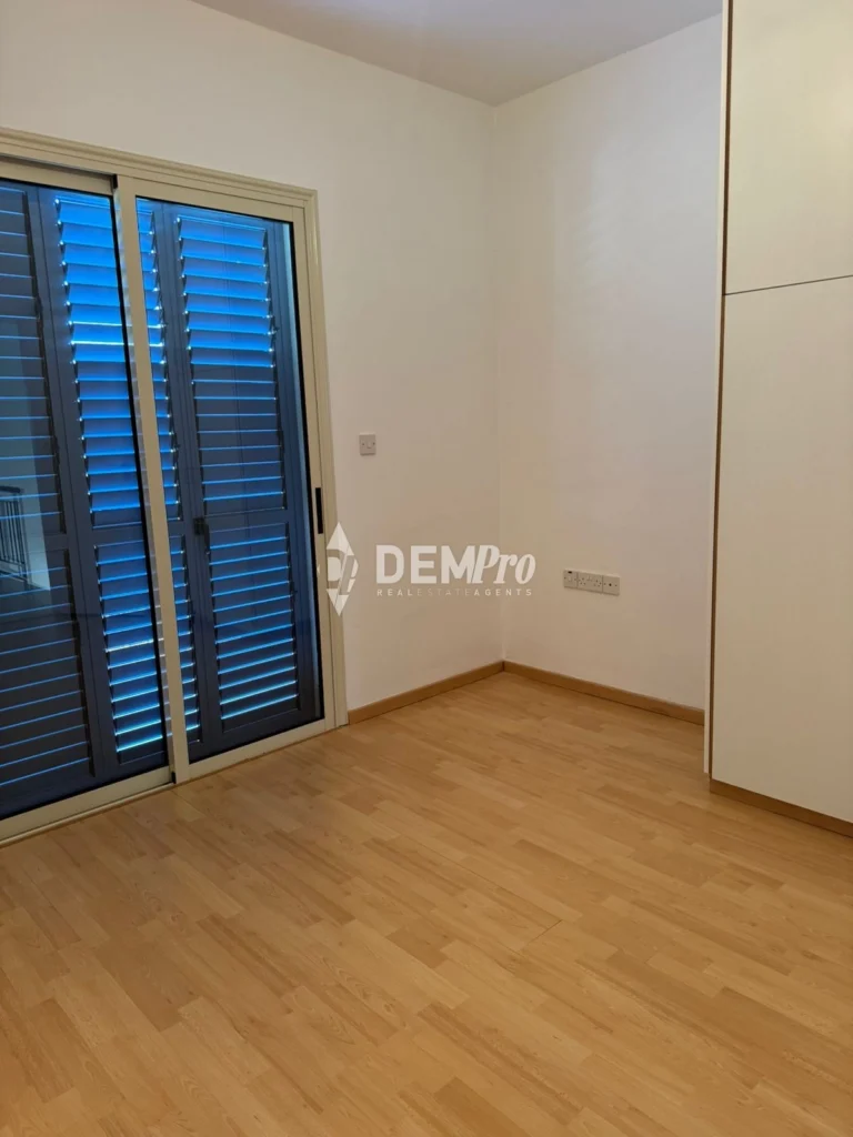 Cheap Houses and Villas for Sale Paphos up to 200000 euro