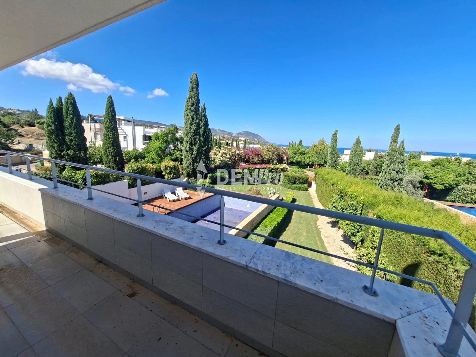 4 Bedroom House for Sale in Latchi (Lakki / Latsi), Paphos District