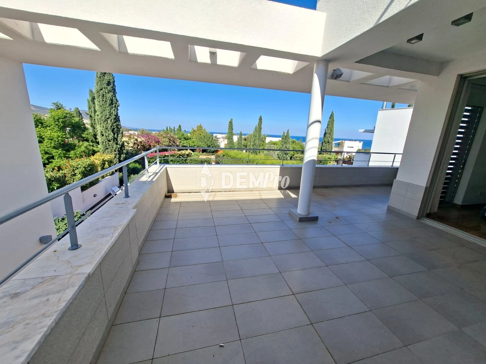 4 Bedroom House for Sale in Latchi (Lakki / Latsi), Paphos District