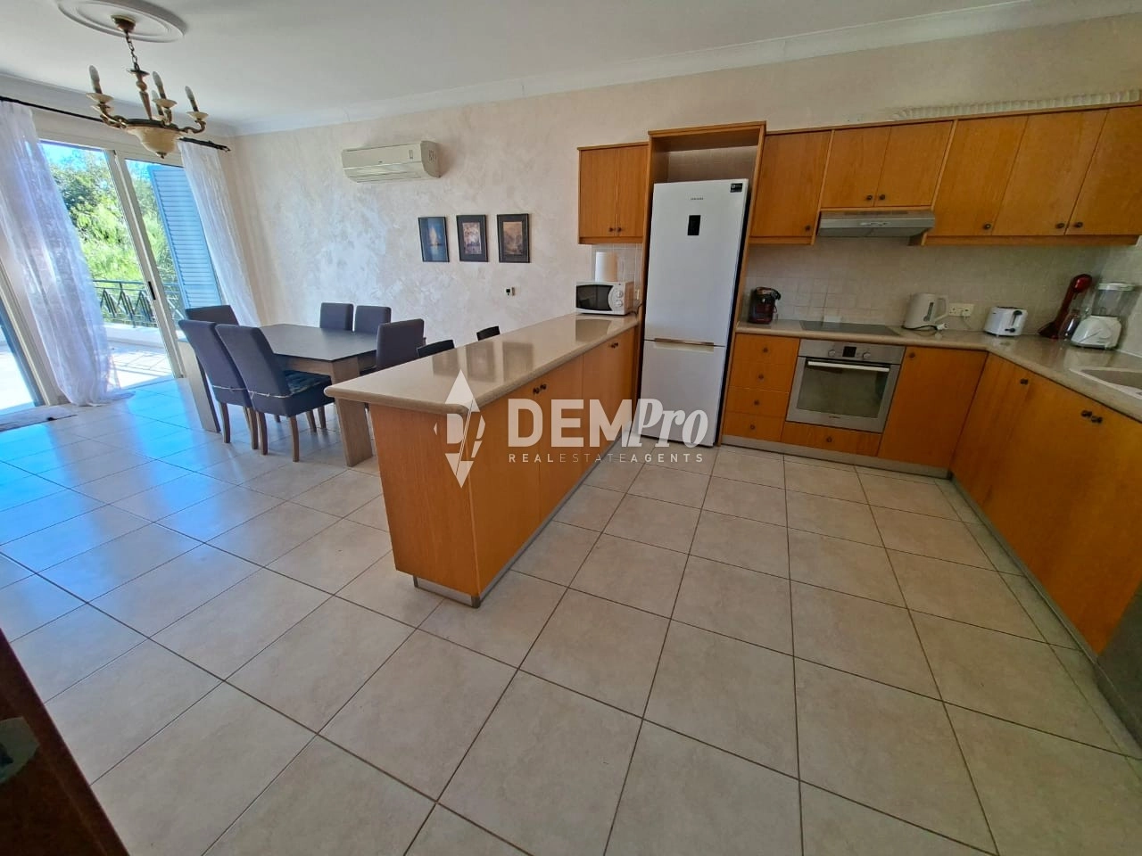 3 Bedroom House for Sale in Latchi (Lakki / Latsi), Paphos District