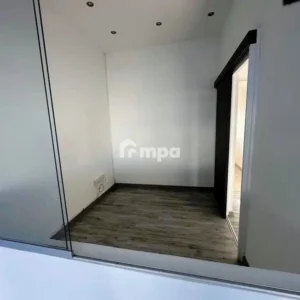 40m² Commercial for Rent in Makedonitissa, Nicosia District