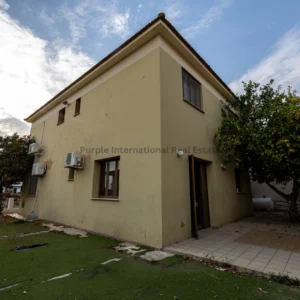 4 Bedroom House for Sale in Aradippou, Larnaca District