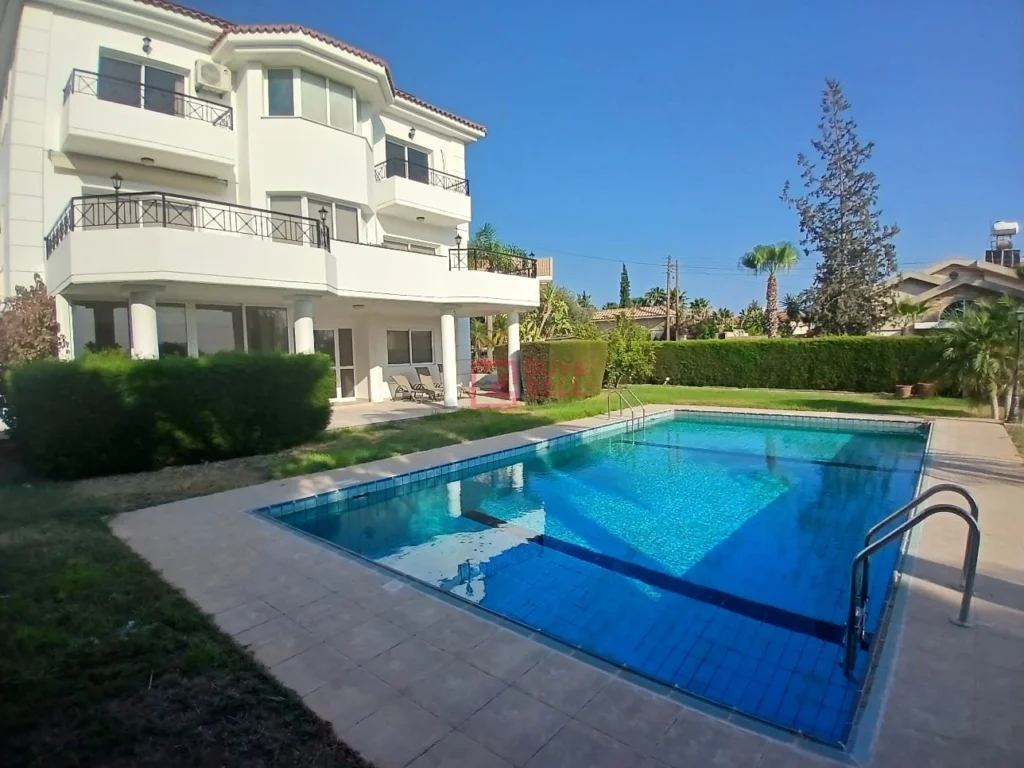 6+ Bedroom House for Rent in Mouttagiaka, Limassol District