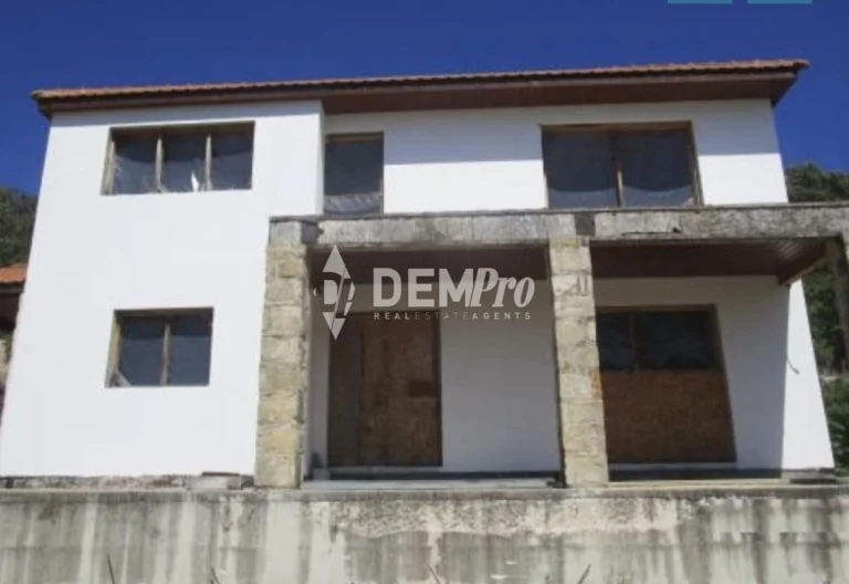 Cheap Houses and Villas for Sale Paphos up to 300000 euro