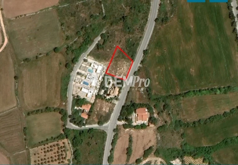997m² Plot for Sale in Kathikas, Paphos District