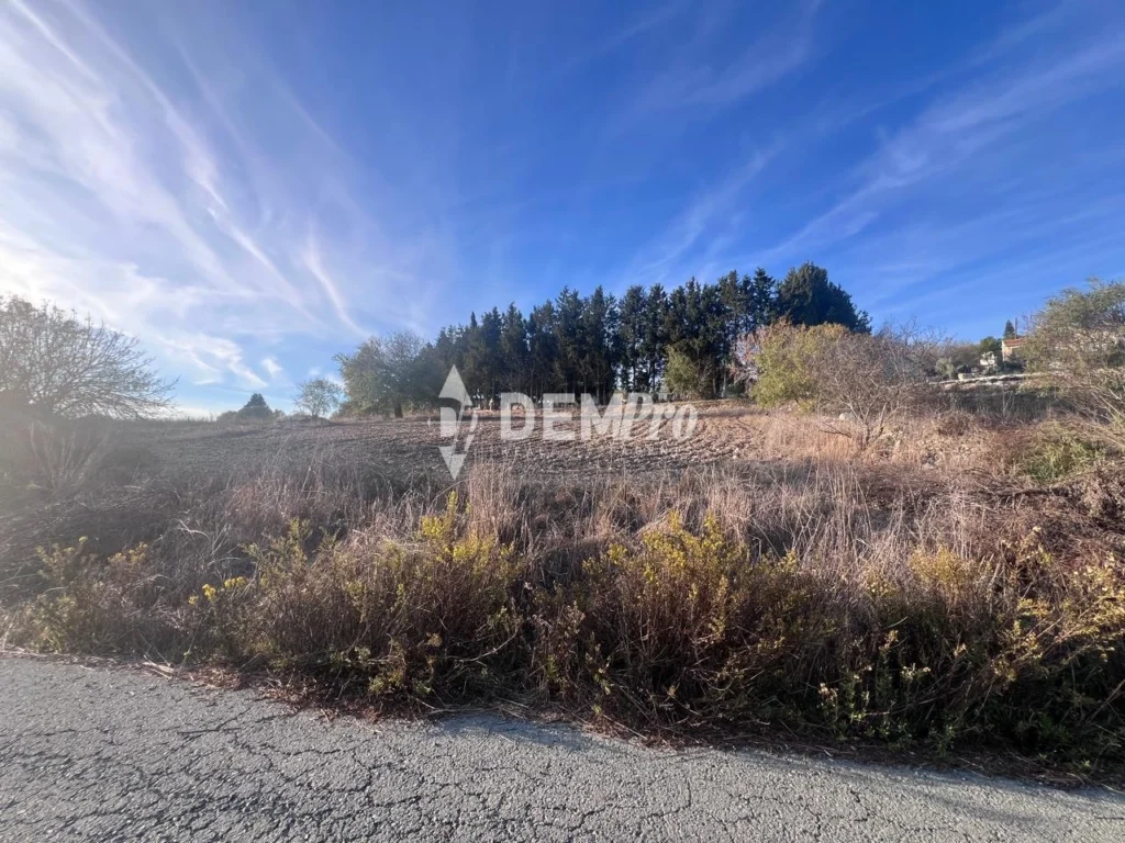1,338m² Plot for Sale in Paphos District