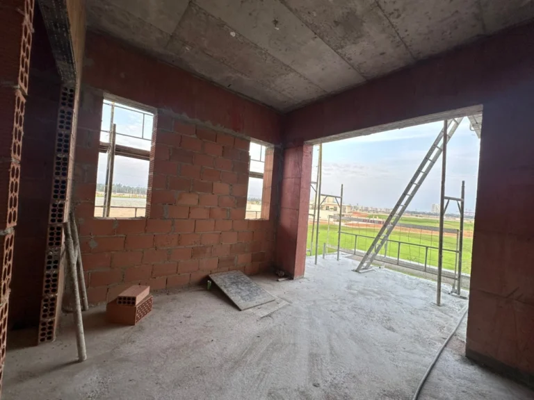 5 Bedroom House for Sale in Limassol – Zakaki