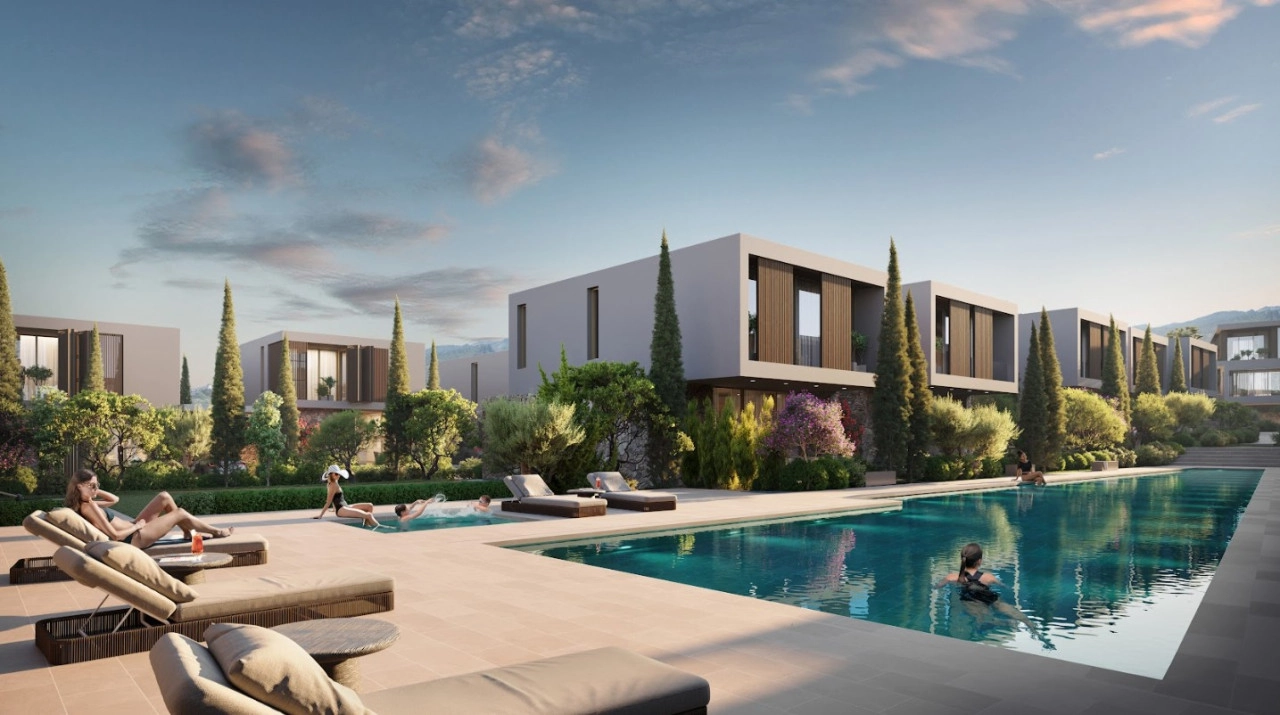 6+ Bedroom House for Sale in Coral Bay, Paphos District