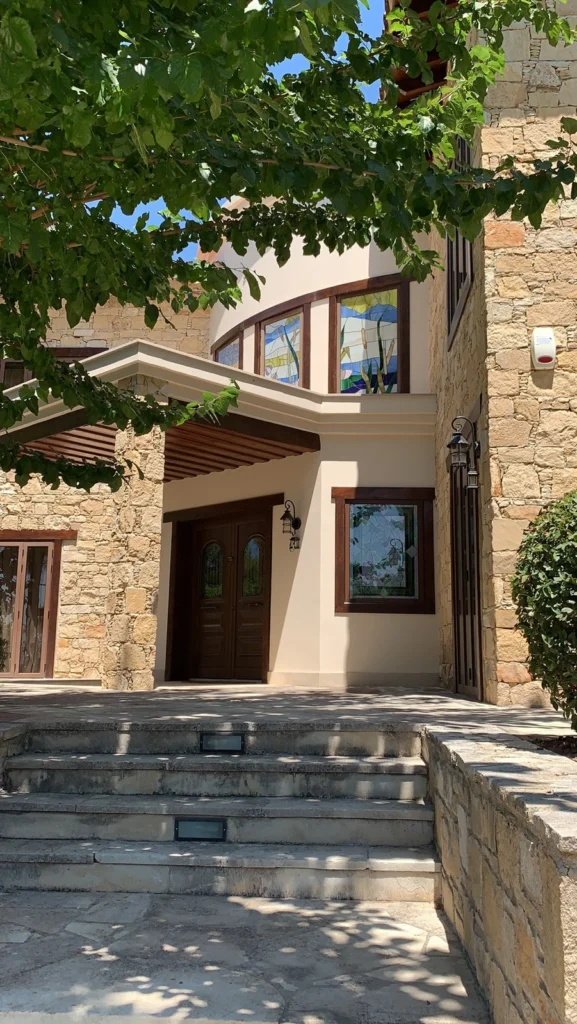 6+ Bedroom House for Sale in Limassol District