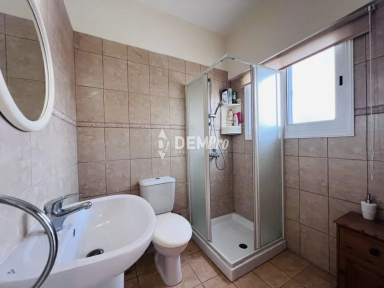 Cheap Houses and Villas for Sale Paphos up to 300000 euro