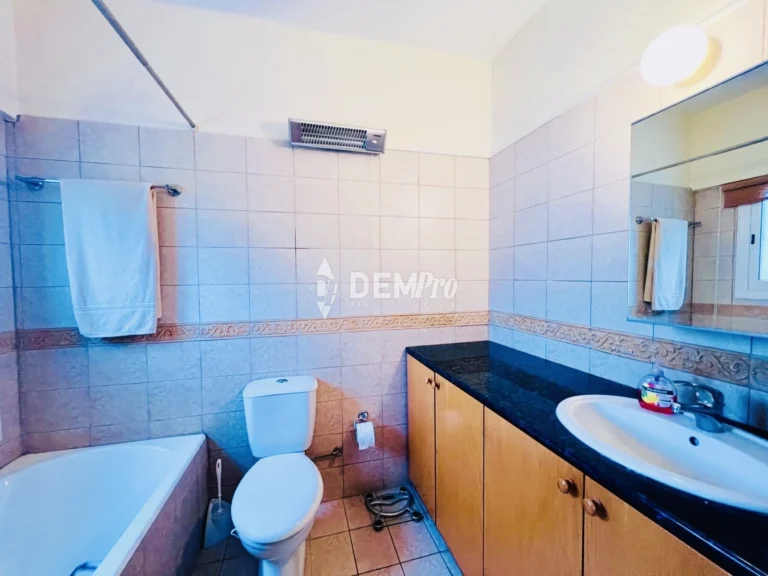Cheap Houses and Villas for Sale Paphos up to 300000 euro