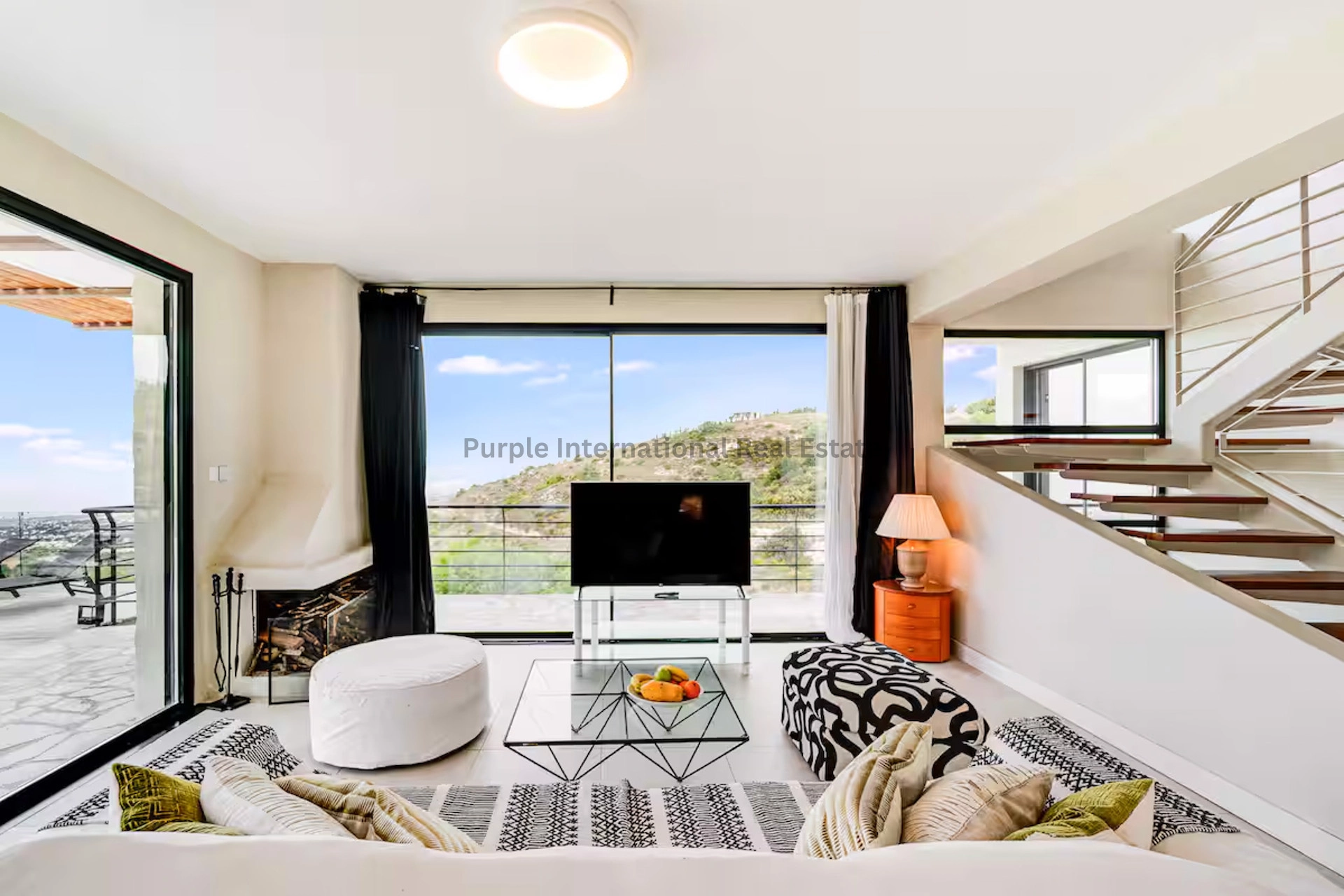 5 Bedroom House for Sale in Tsada, Paphos District