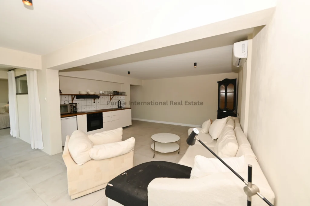 5 Bedroom House for Sale in Tsada, Paphos District