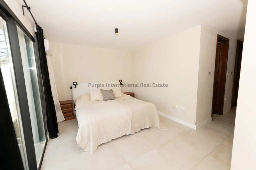 5 Bedroom House for Sale in Tsada, Paphos District