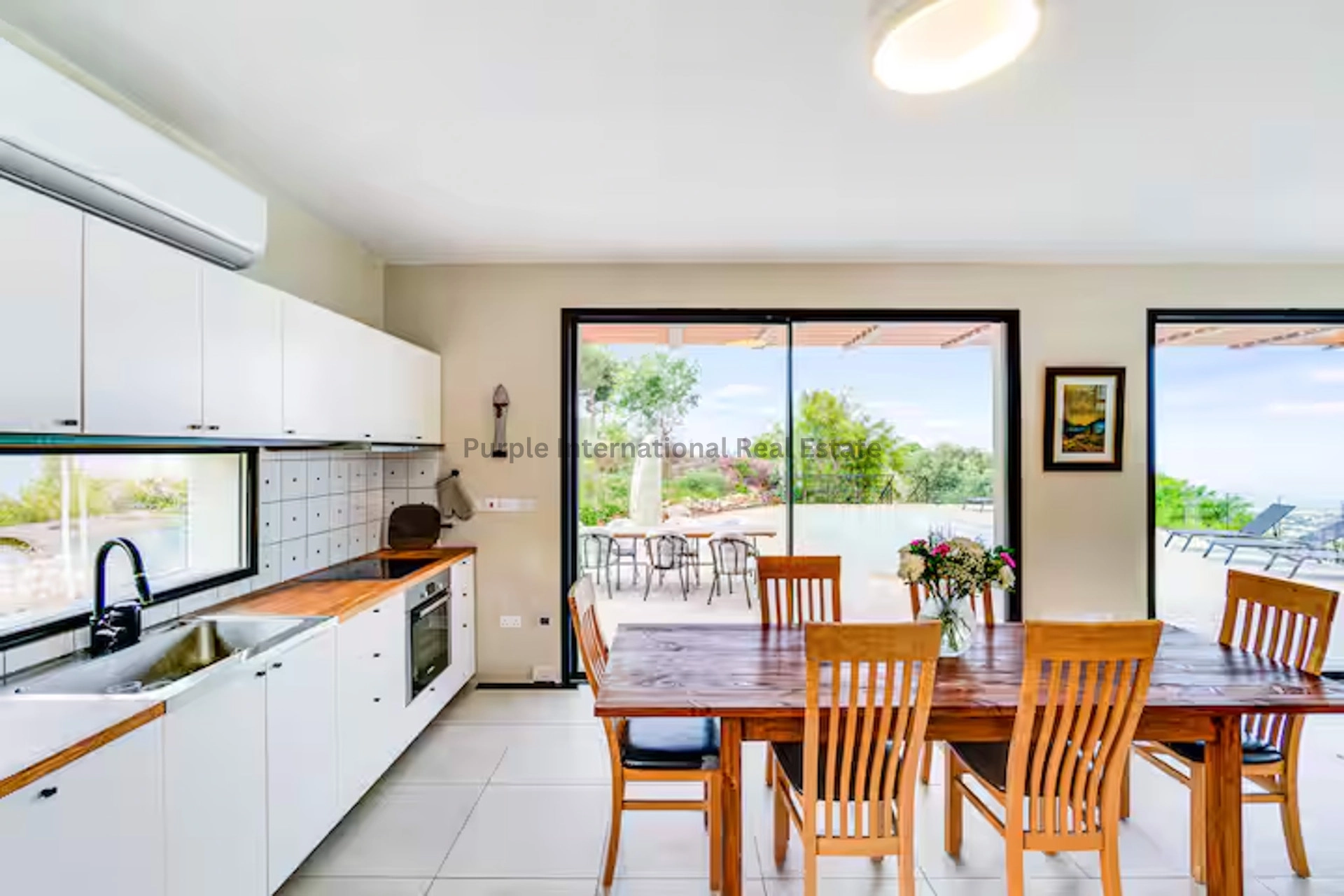 5 Bedroom House for Sale in Tsada, Paphos District