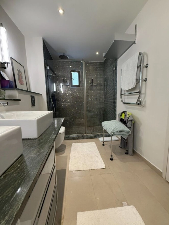 6+ Bedroom Apartment for Sale in Limassol District