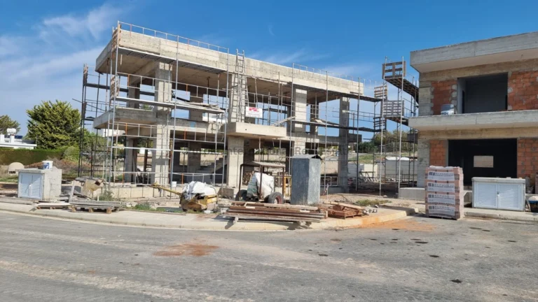 Cheap Houses and Villas for Sale Paphos up to 500000 euro