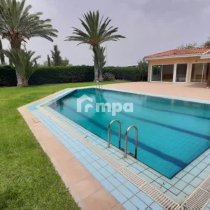 6+ Bedroom House for Rent in Latsia, Nicosia District