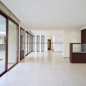 700m² House for Sale in Lakatamia, Nicosia District