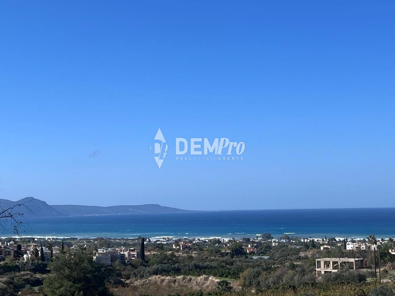 3 Bedroom House for Sale in Argaka, Paphos District