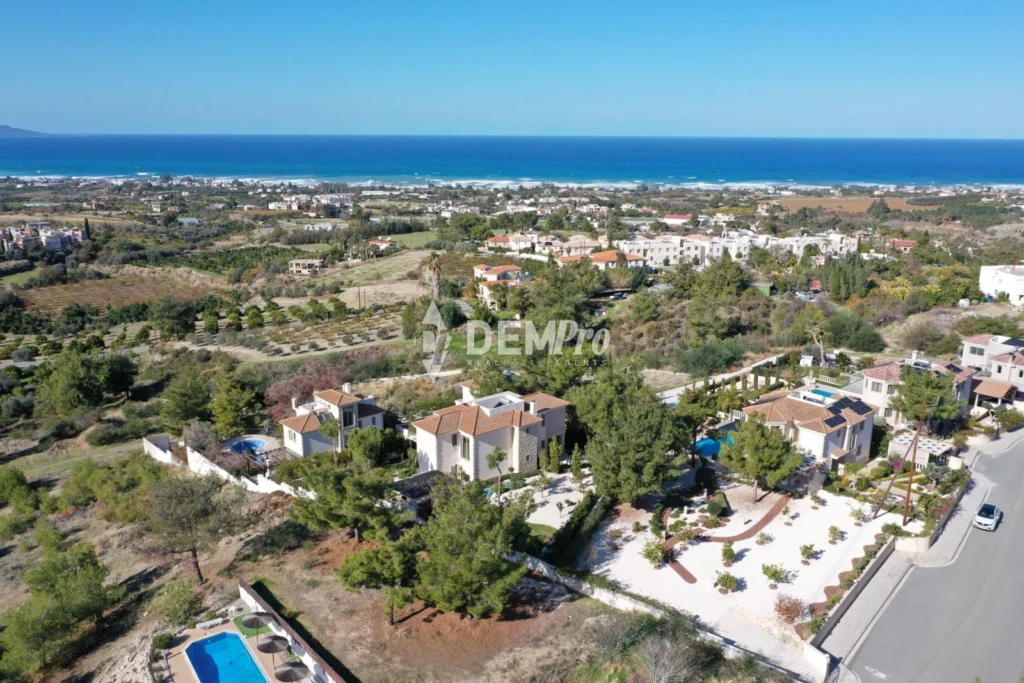 3 Bedroom House for Sale in Argaka, Paphos District