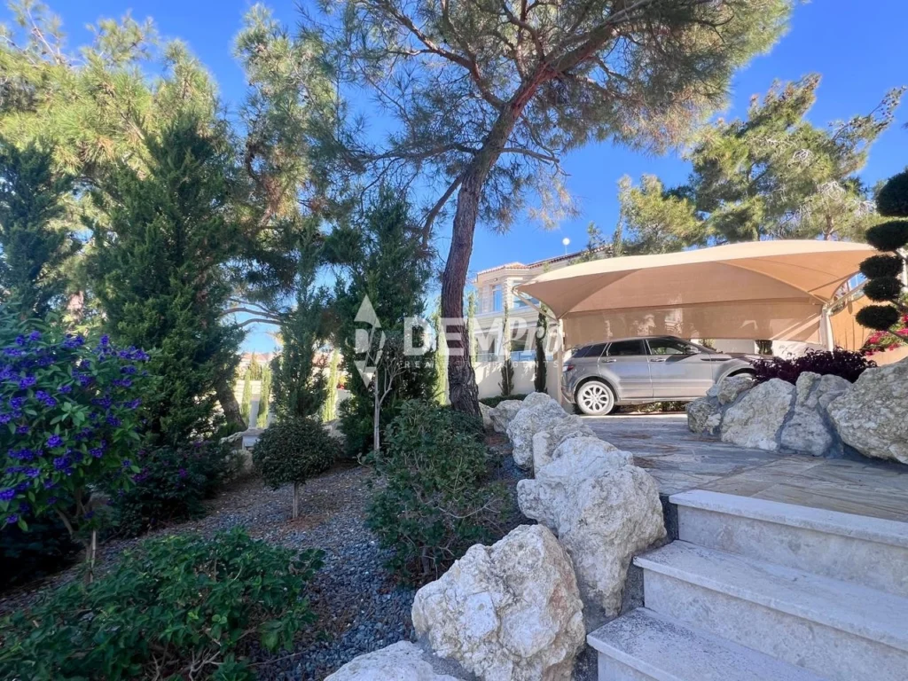 3 Bedroom House for Sale in Argaka, Paphos District
