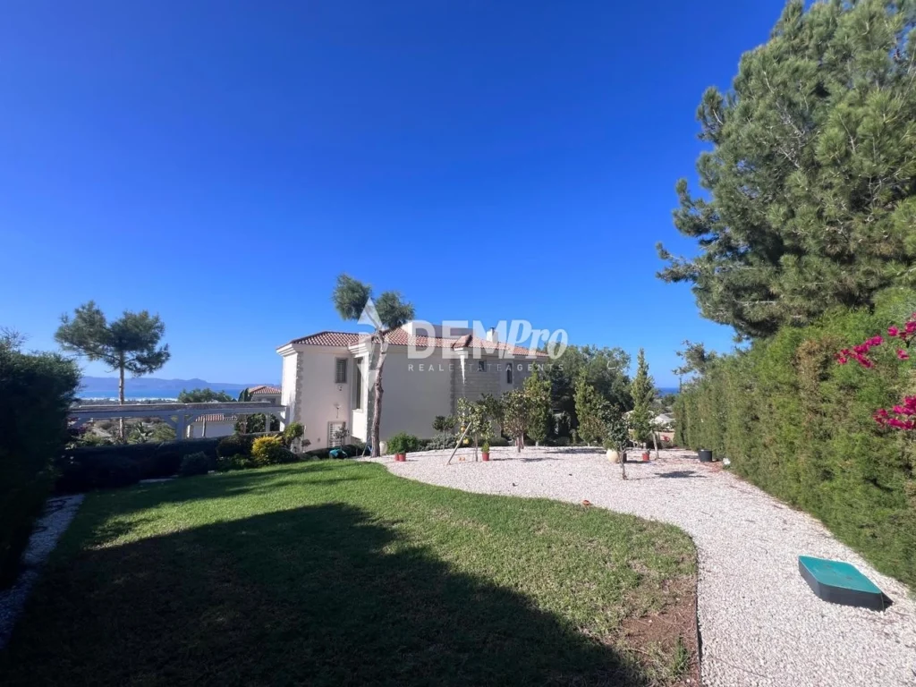 3 Bedroom House for Sale in Argaka, Paphos District