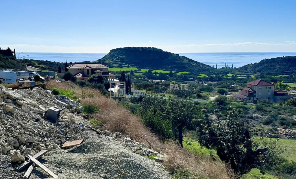 6,172m² Plot for Sale in Agios Tychonas, Limassol District