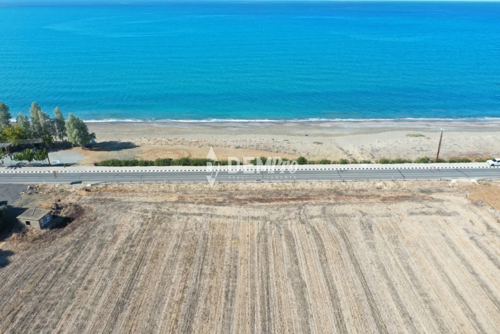 16,063m² Plot for Sale in Argaka, Paphos District