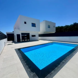 3 Bedroom House for Sale in Kamares, Larnaca District