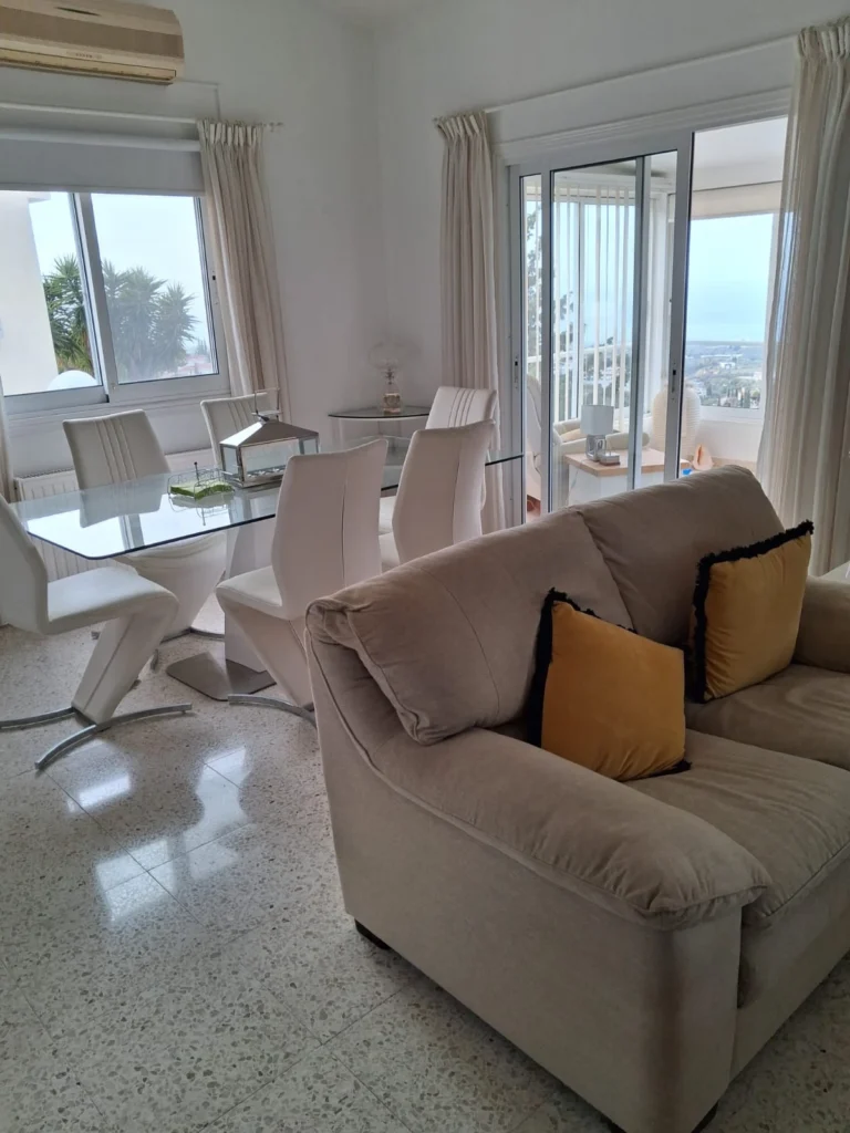 3 Bedroom House for Sale in Kamares, Paphos District
