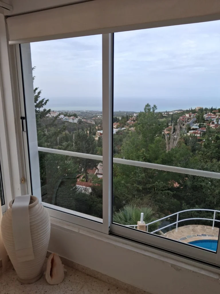3 Bedroom House for Sale in Kamares, Paphos District