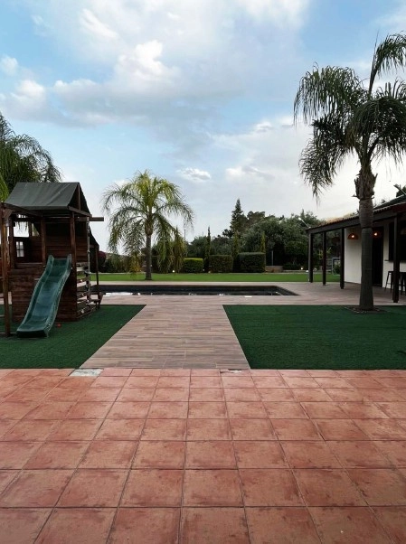 6+ Bedroom House for Sale in Palodeia, Limassol District