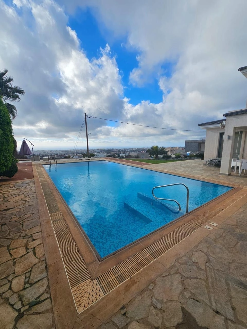 6+ Bedroom House for Sale in Konia, Paphos District