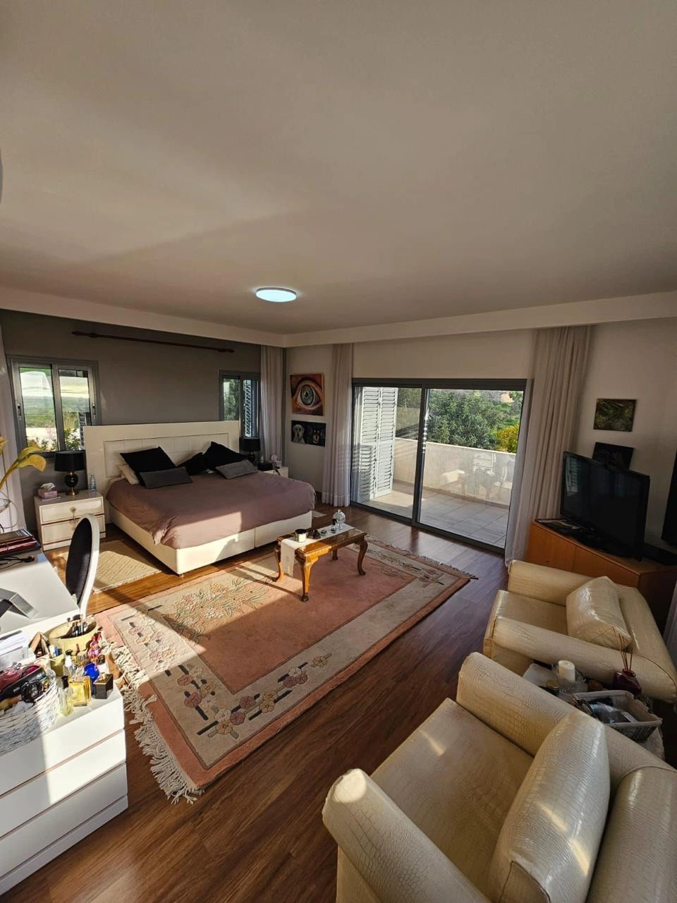 6+ Bedroom House for Sale in Konia, Paphos District