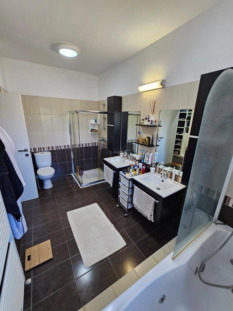 6+ Bedroom House for Sale in Konia, Paphos District