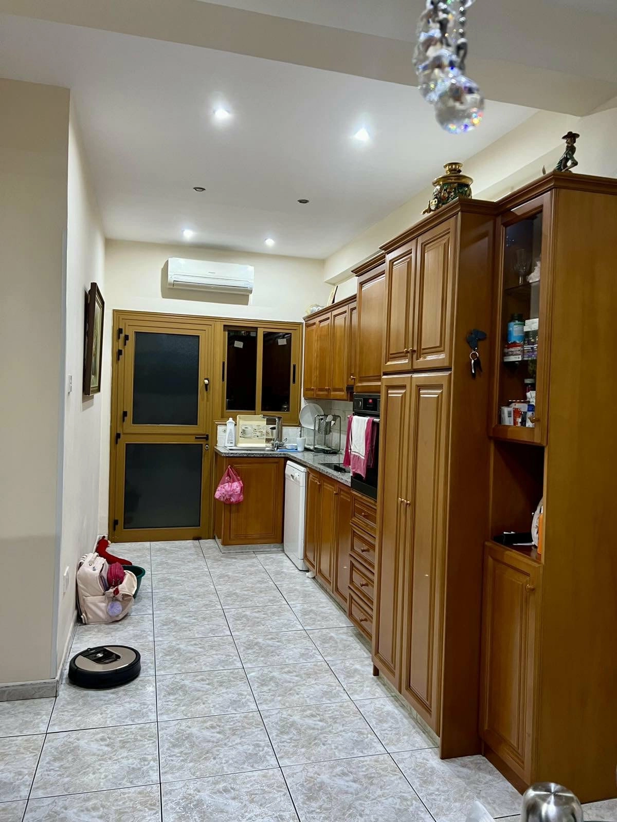 401m² Building for Sale in Limassol District